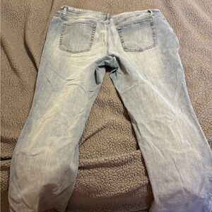 Women’s Light Blue Jeans